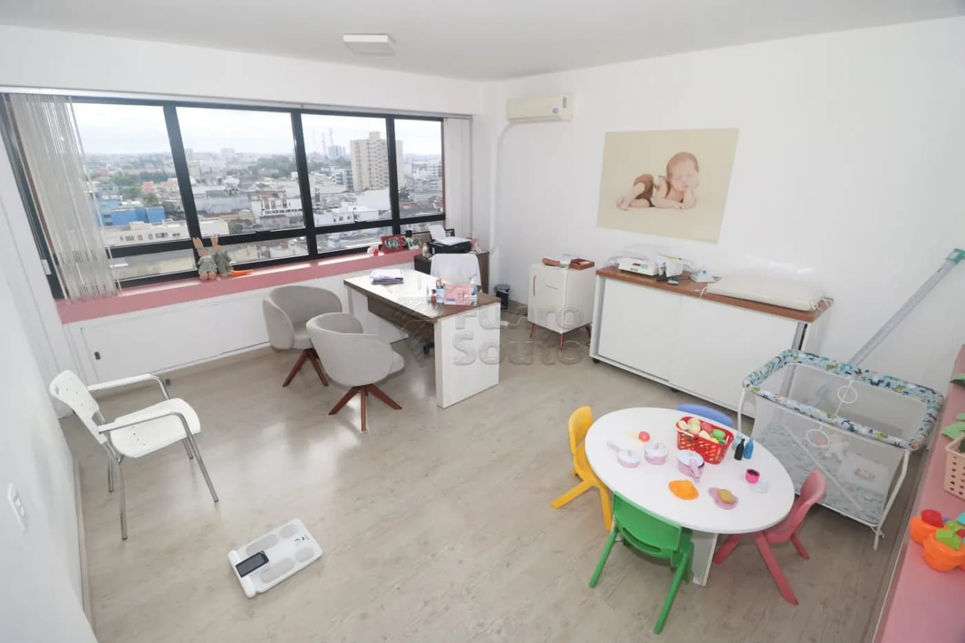 qy97b-pelotas-comercial-loja-em-condominio-centro-20-05-2026_15-11-07-6a0df93b95fa0.webp