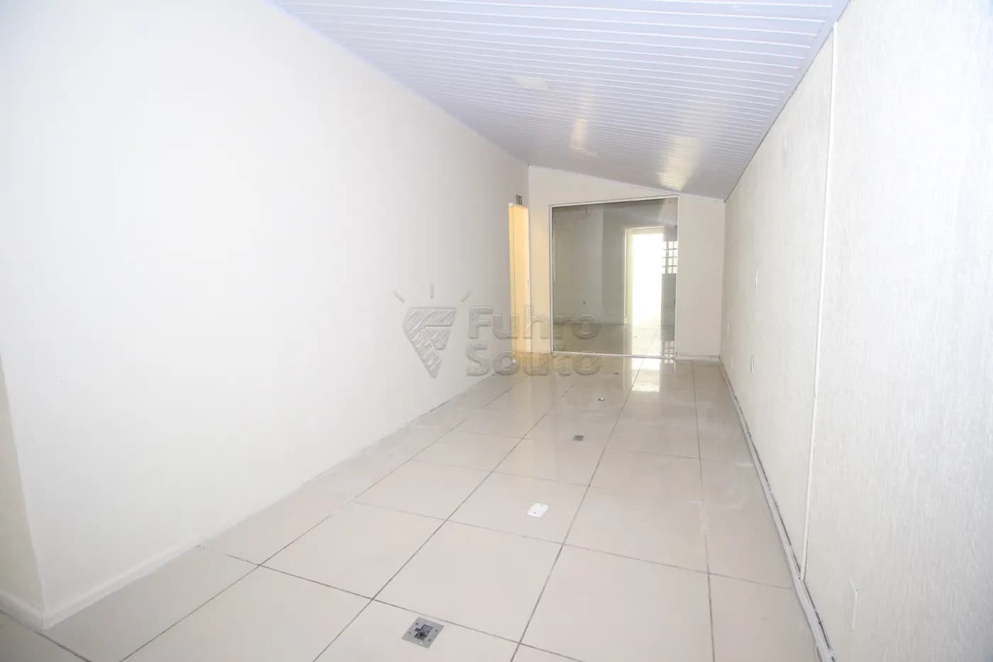 r4umtb-pelotas-comercial-predio-centro-24-09-2025_23-30-11-41.webp