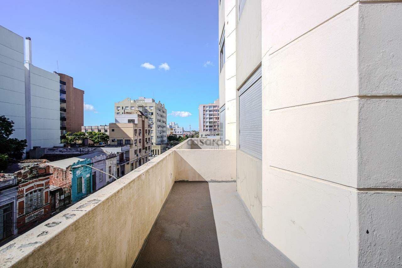 r6e9kt-apartamento-2-quartos-no-pelotas-sacada.jpg