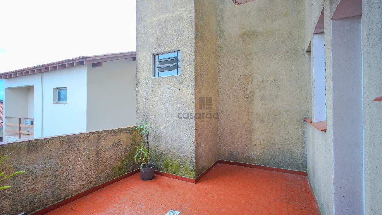 r8n0kp-apartamento-2-quartos-no-pelotas-sacada.jpg
