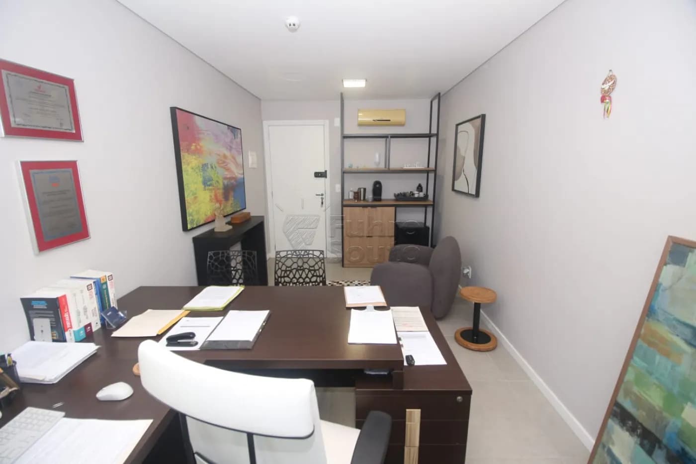 ra2ga-pelotas-comercial-sala-em-condominio-centro-04-11-2025_10-59-53-5.webp