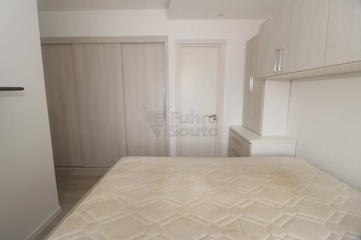 rf5due-pelotas-apartamento-padrao-centro-05-03-2026_23-30-49-69aa3c59bd9d4.webp