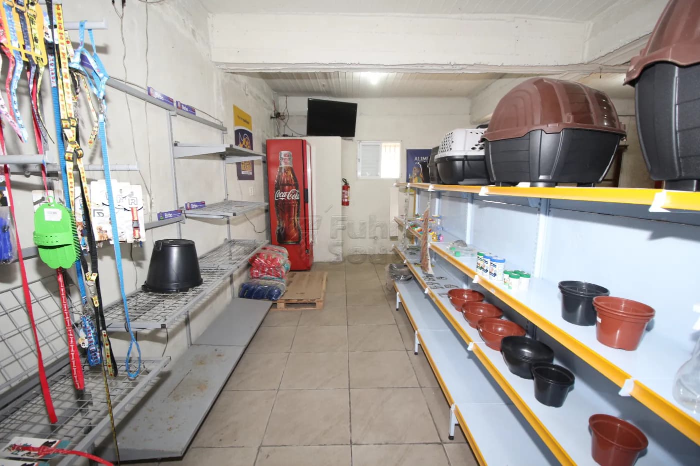 riz7q8-pelotas-comercial-casa-centro-10-05-2024_17-21-44-7.webp