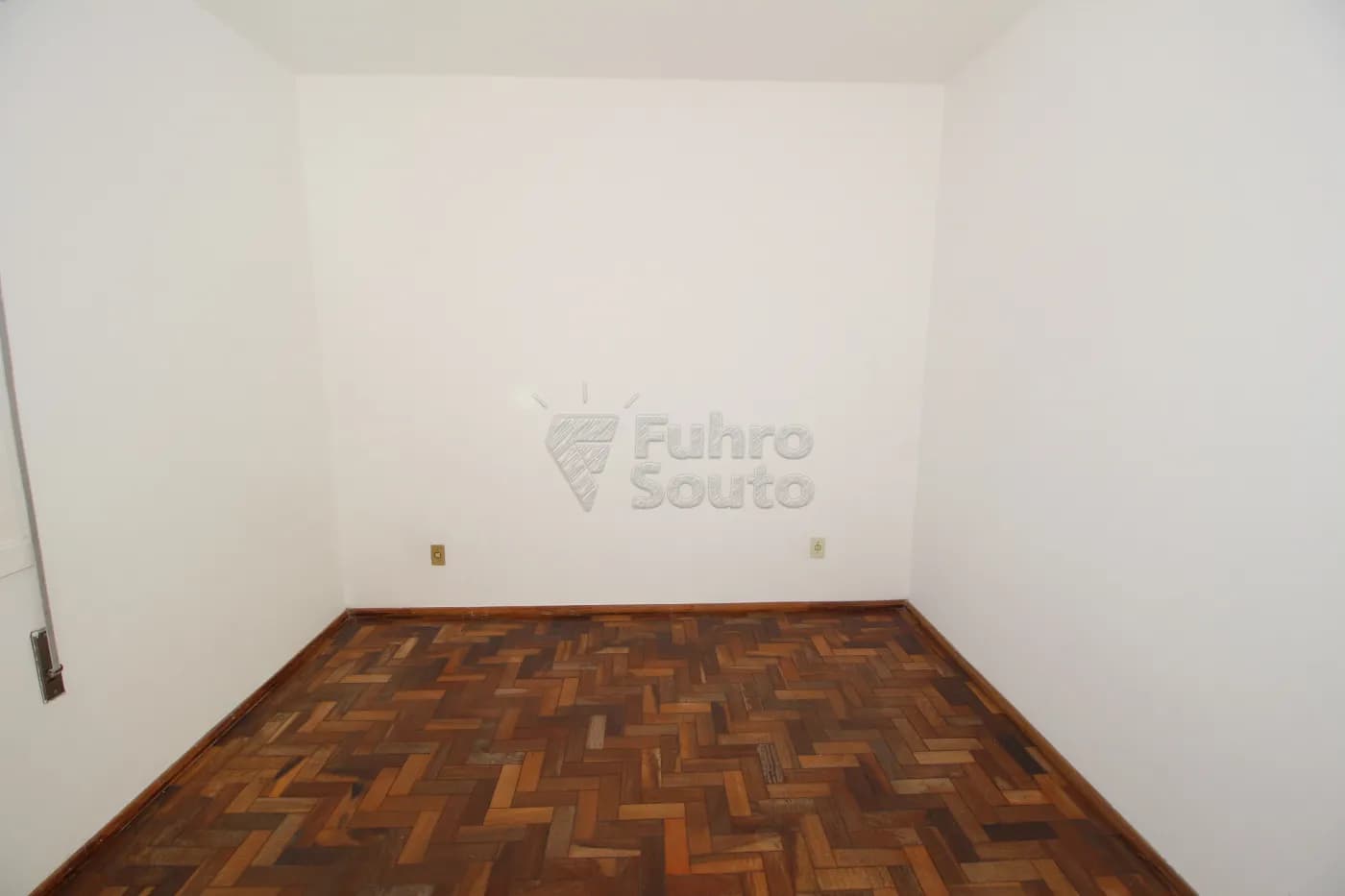 rqley-pelotas-apartamento-padrao-centro-17-05-2024_23-17-44-6.webp
