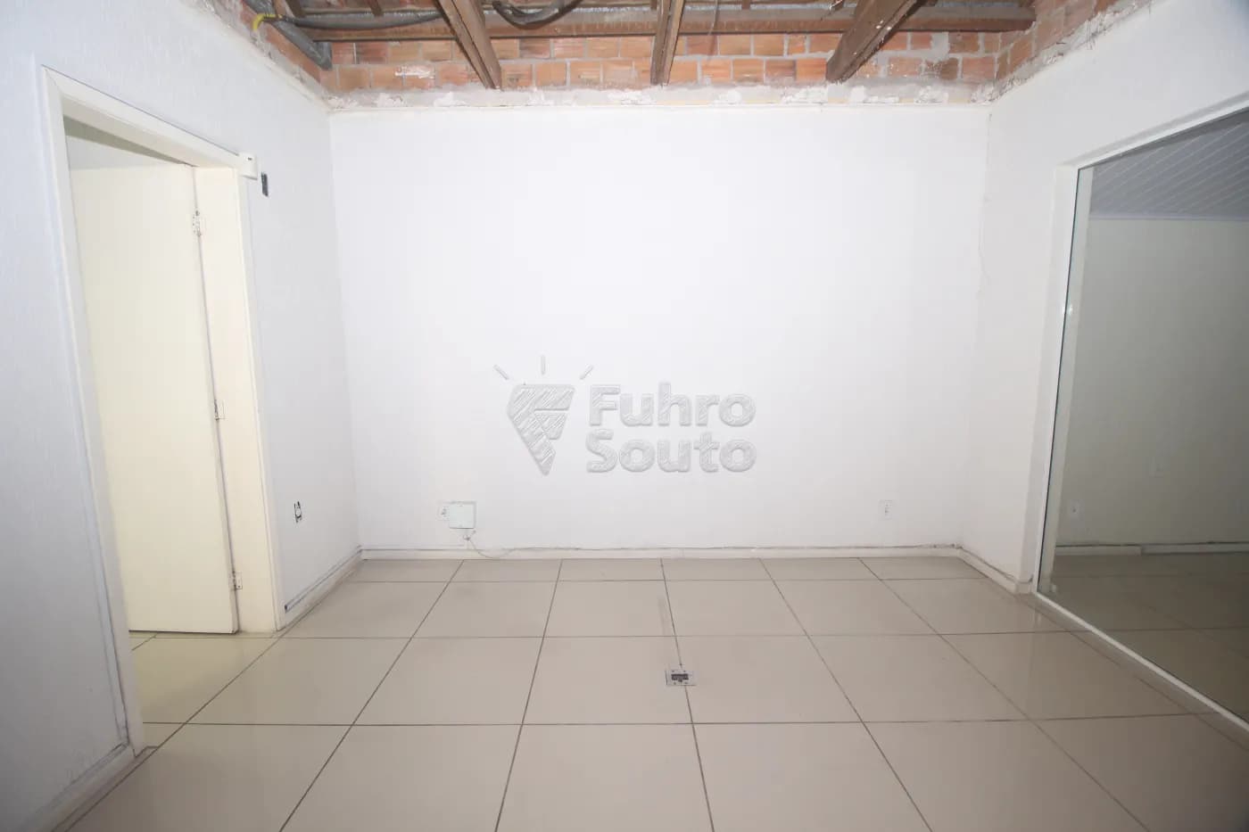 rrz0eb-pelotas-comercial-predio-centro-24-09-2025_23-30-16-45.webp