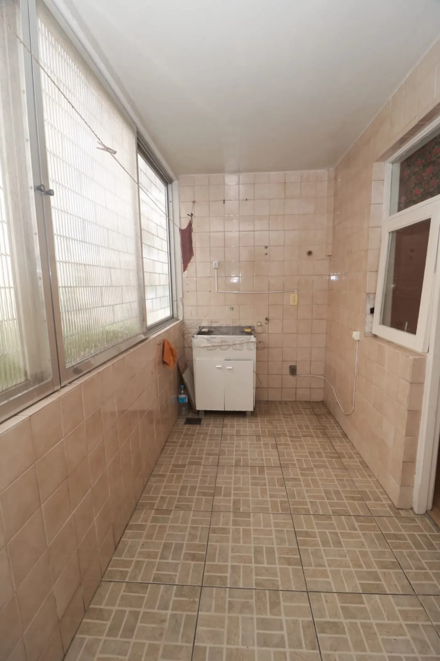rv2c5g-pelotas-apartamento-padrao-centro-22-01-2026_09-57-15-69721eabb409a.webp