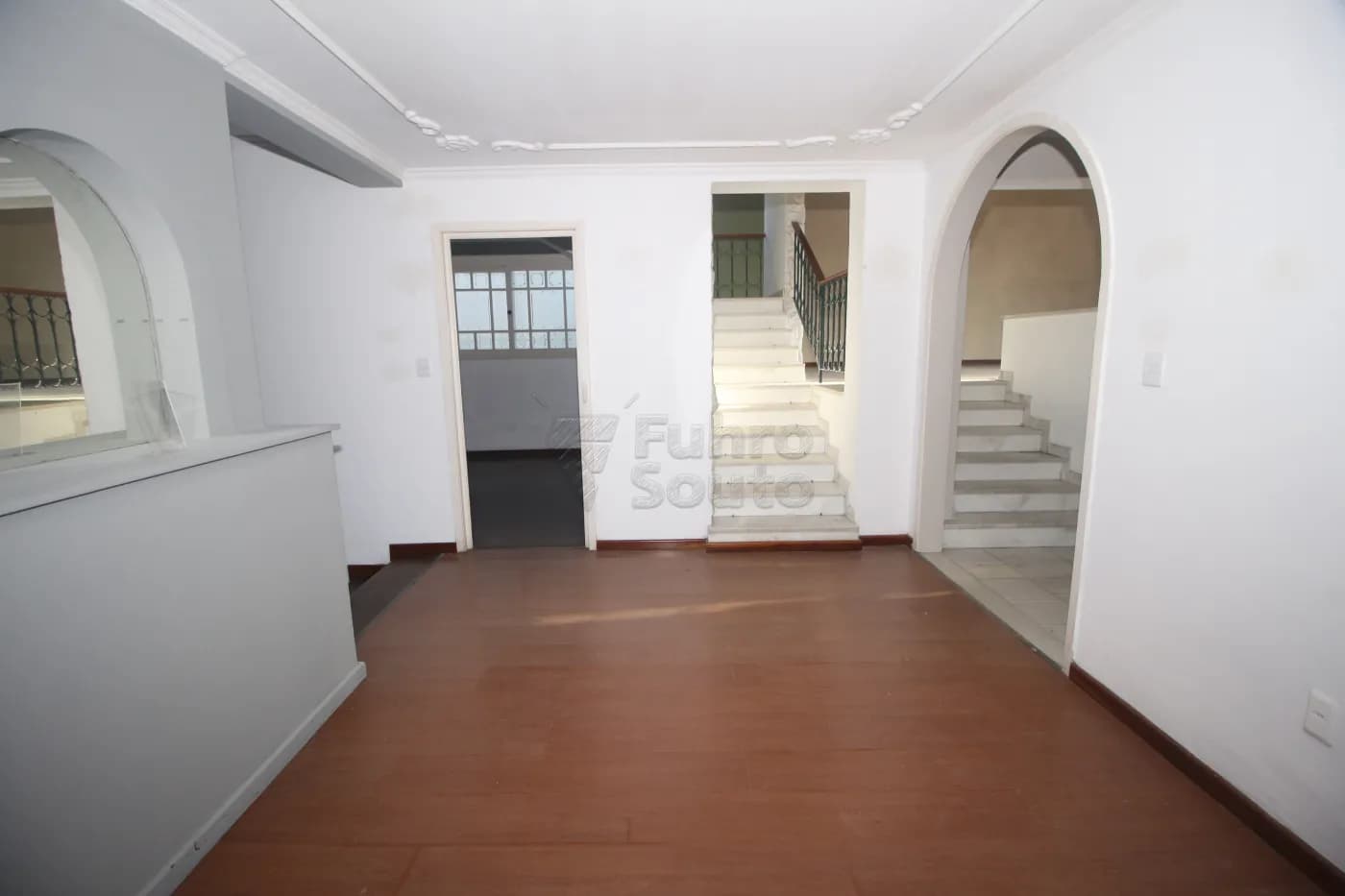 rvaou-pelotas-casa-padrao-centro-22-09-2025_23-38-24-17.webp
