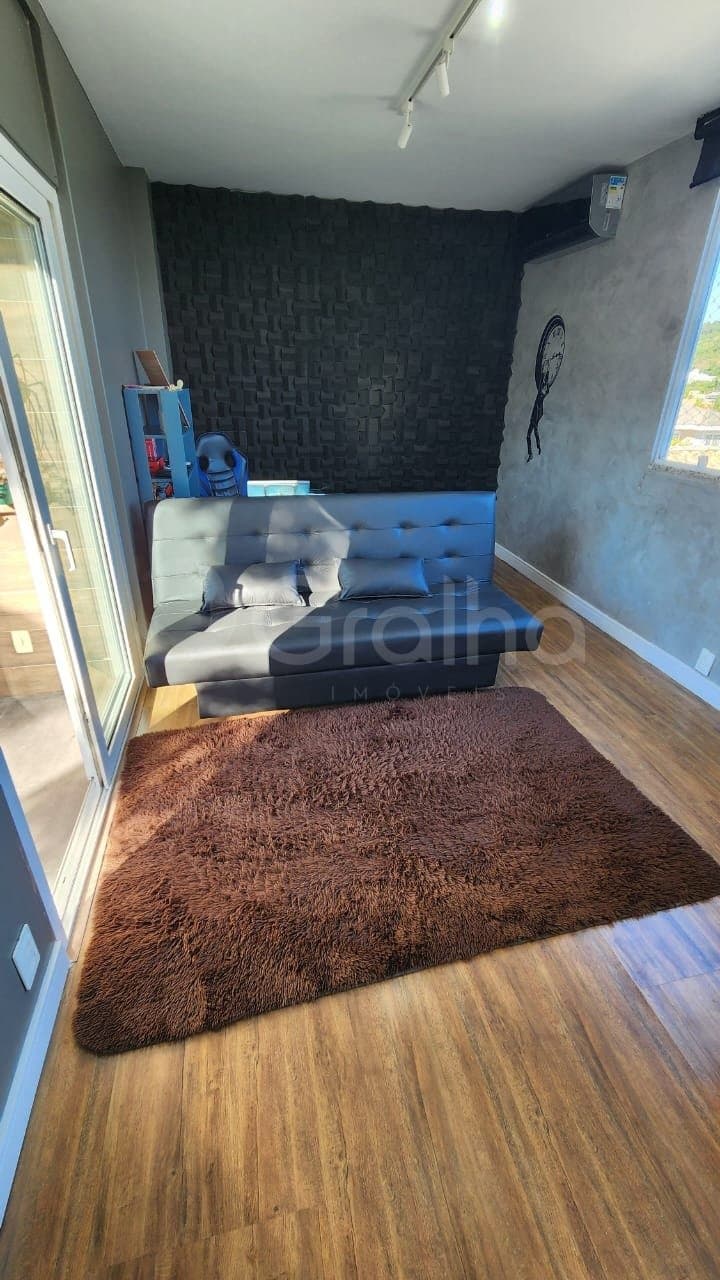 ry6il8-i216uI_40753690a5667d8ea8.jpg
