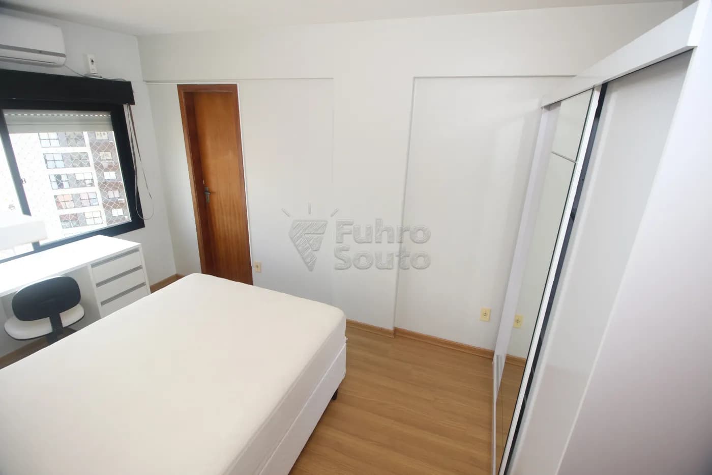 savu4f-pelotas-apartamento-padrao-centro-18-01-2025_05-00-16-11.webp