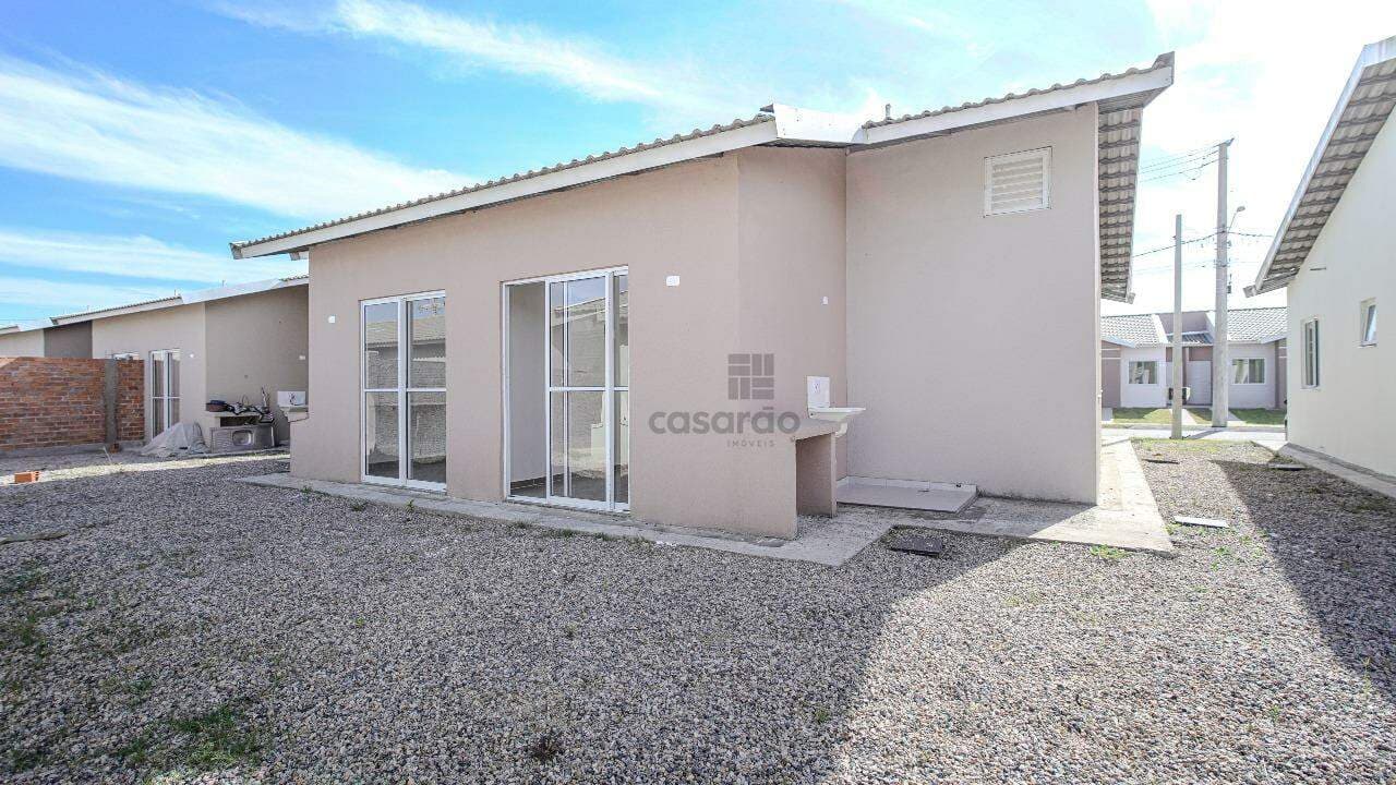 sc1wp7-casa-em-condominio-3-quartos-no-pelotas-patio-e-area-de-servico.jpg