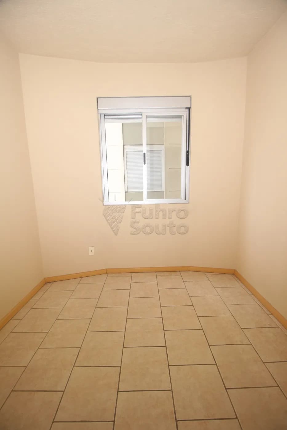 scj1p4-pelotas-apartamento-padrao-centro-11-07-2025_01-13-49-11.webp