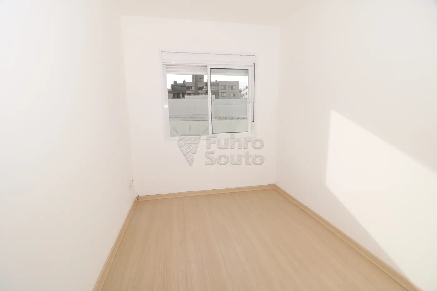 sem91a-pelotas-apartamento-padrao-centro-01-12-2025_21-54-23-14.webp