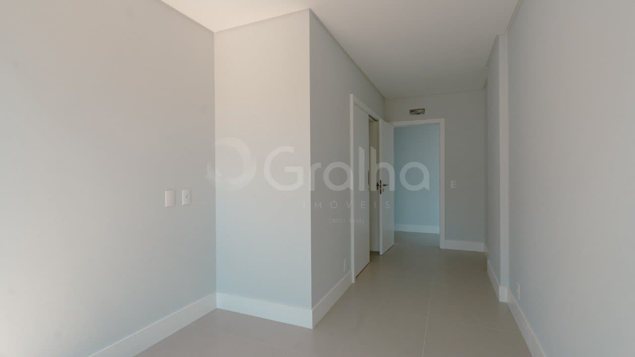 sfj1v-i14916IS2721BO19a7kWP_4023168f6993e9a105.jpg