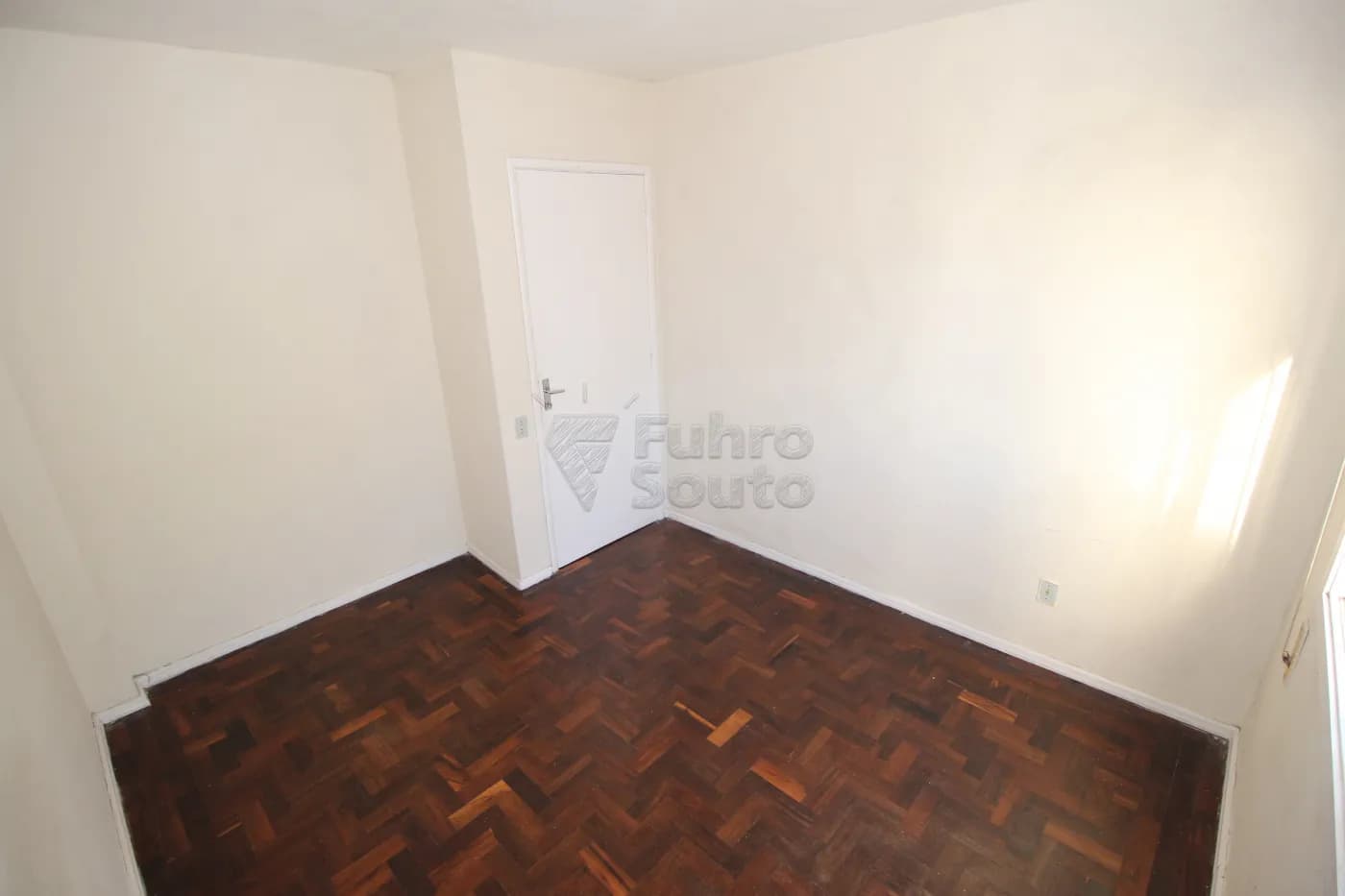 sg9ms4-pelotas-apartamento-padrao-centro-01-07-2024_20-27-41-16.webp