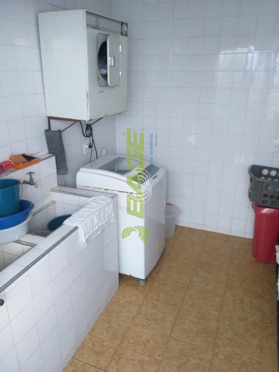 shdqci-if2J9xiR_94906565fd006ba0e_Dg0OGFjNTFlOWJi_o_wm.jpg