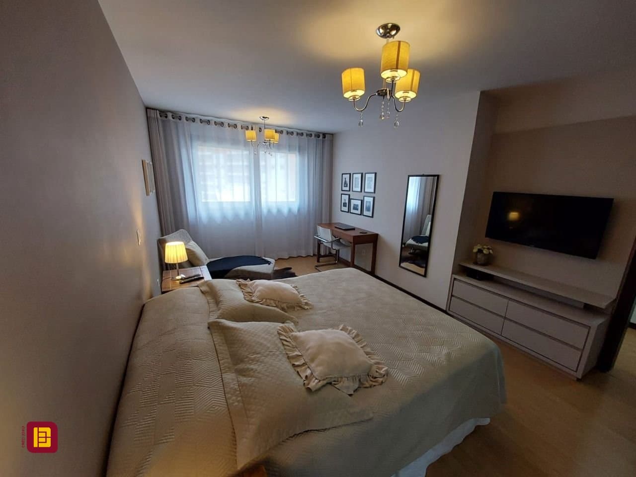 shxpf5-iH8v32ce7y3p_47802669bc1df754a7.jpg