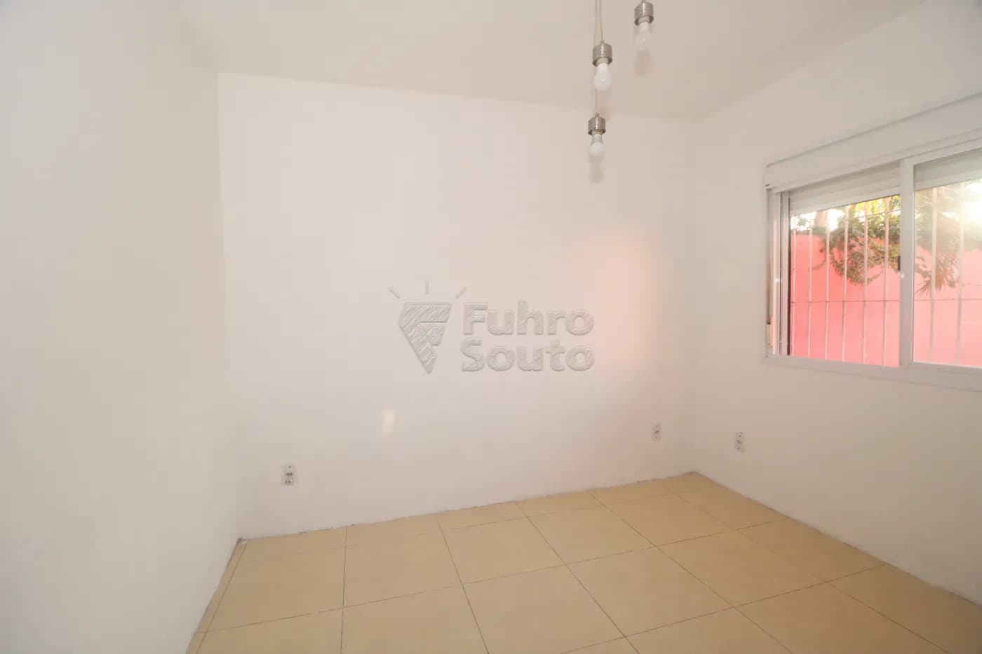 sjhdwf-pelotas-casa-padrao-laranjal-24-05-2026_21-58-35-6a139ebb394d7.webp