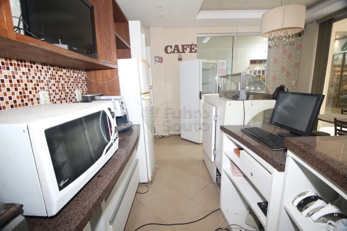skj62w-pelotas-comercial-sala-em-condominio-centro-23-08-2024_23-40-16-10.webp