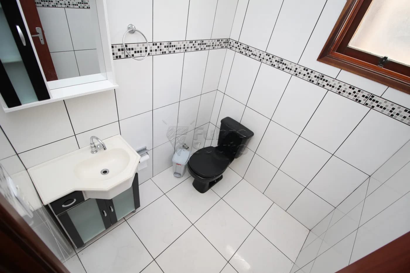 sriet-pelotas-apartamento-padrao-centro-22-04-2024_23-39-53-29.webp