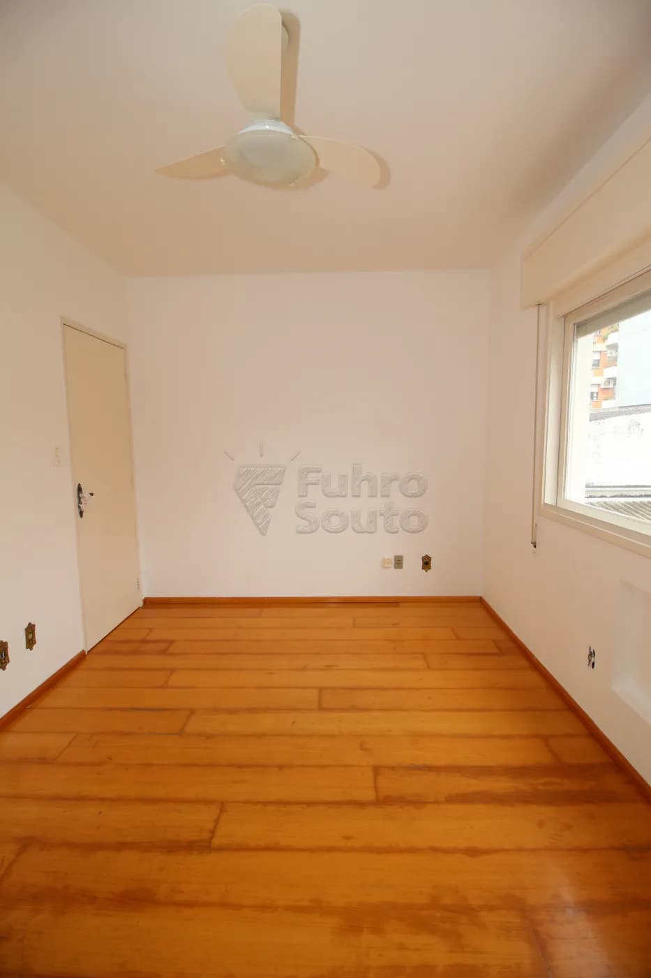 swwdkq-pelotas-apartamento-padrao-centro-29-02-2024_00-33-56-9.webp