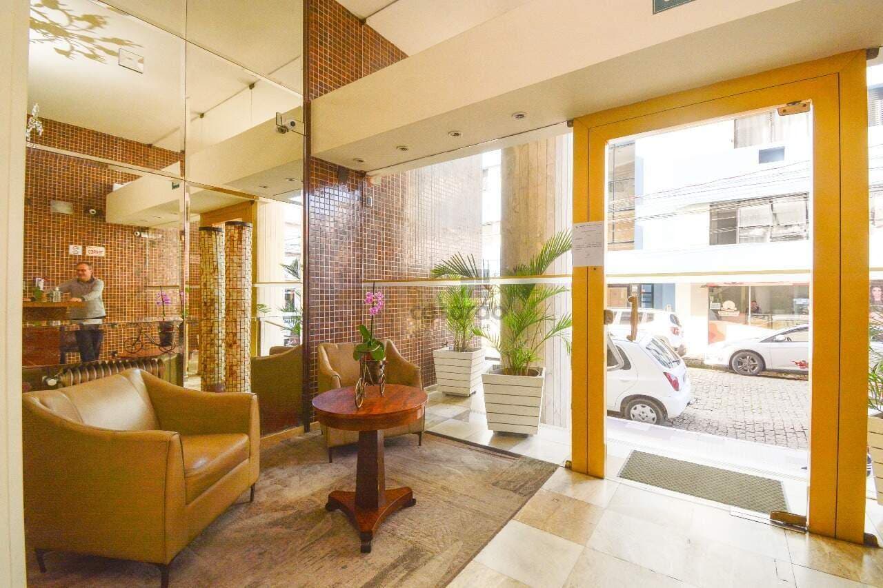 t4382l-apartamento-3-quartos-no-pelotas-entrada.jpg