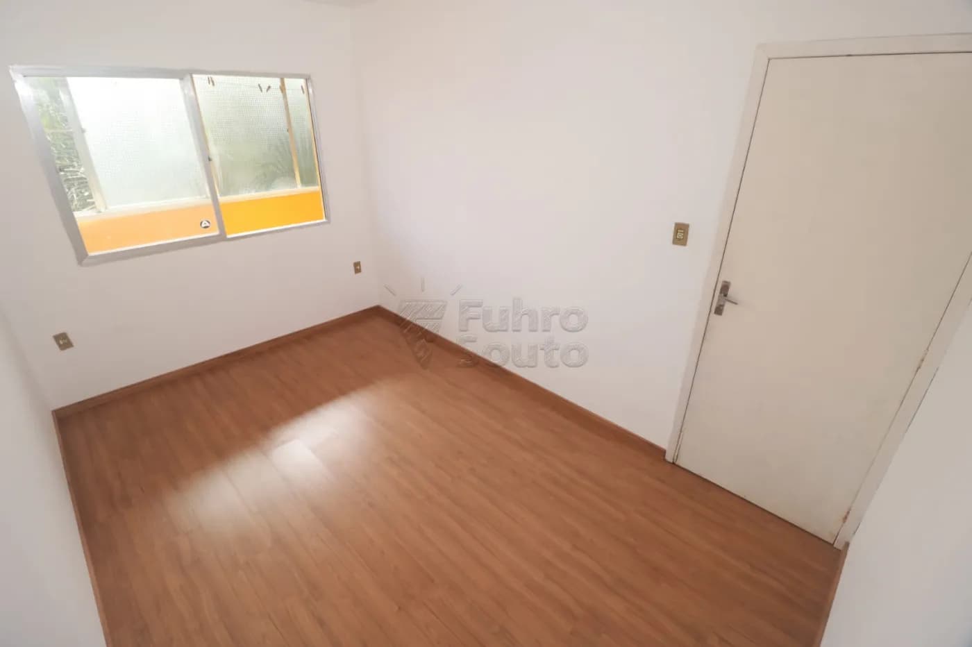 t6rp26-pelotas-apartamento-fora-de-condominio-fragata-24-03-2026_12-35-12-69c2af30d686a.webp