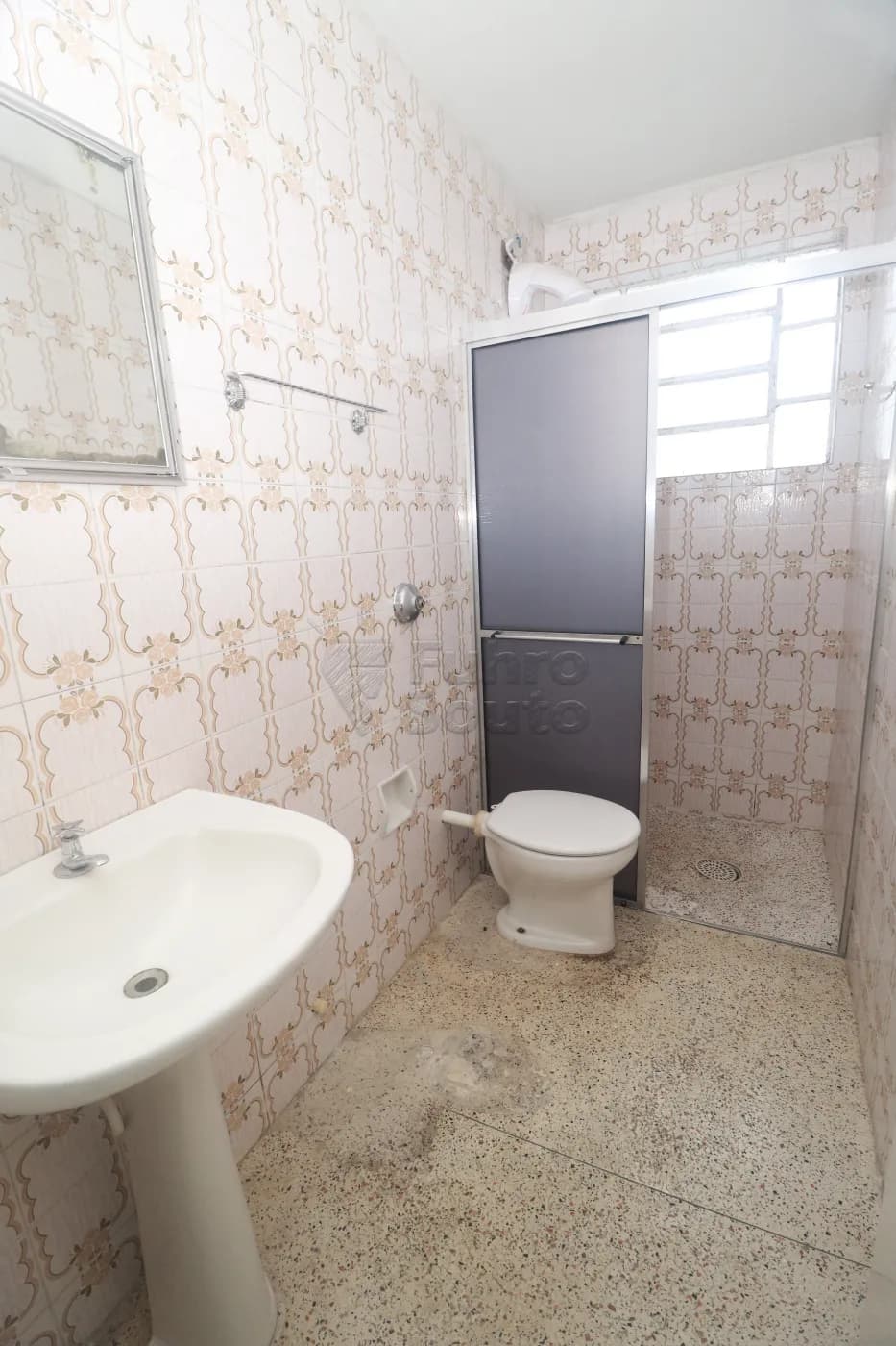 t7yduz-pelotas-apartamento-padrao-centro-02-06-2026_23-57-01-6a1f97fd5e390.webp