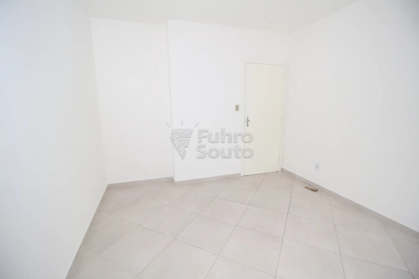 tb68f9-pelotas-apartamento-padrao-centro-16-05-2024_23-36-05-6.webp