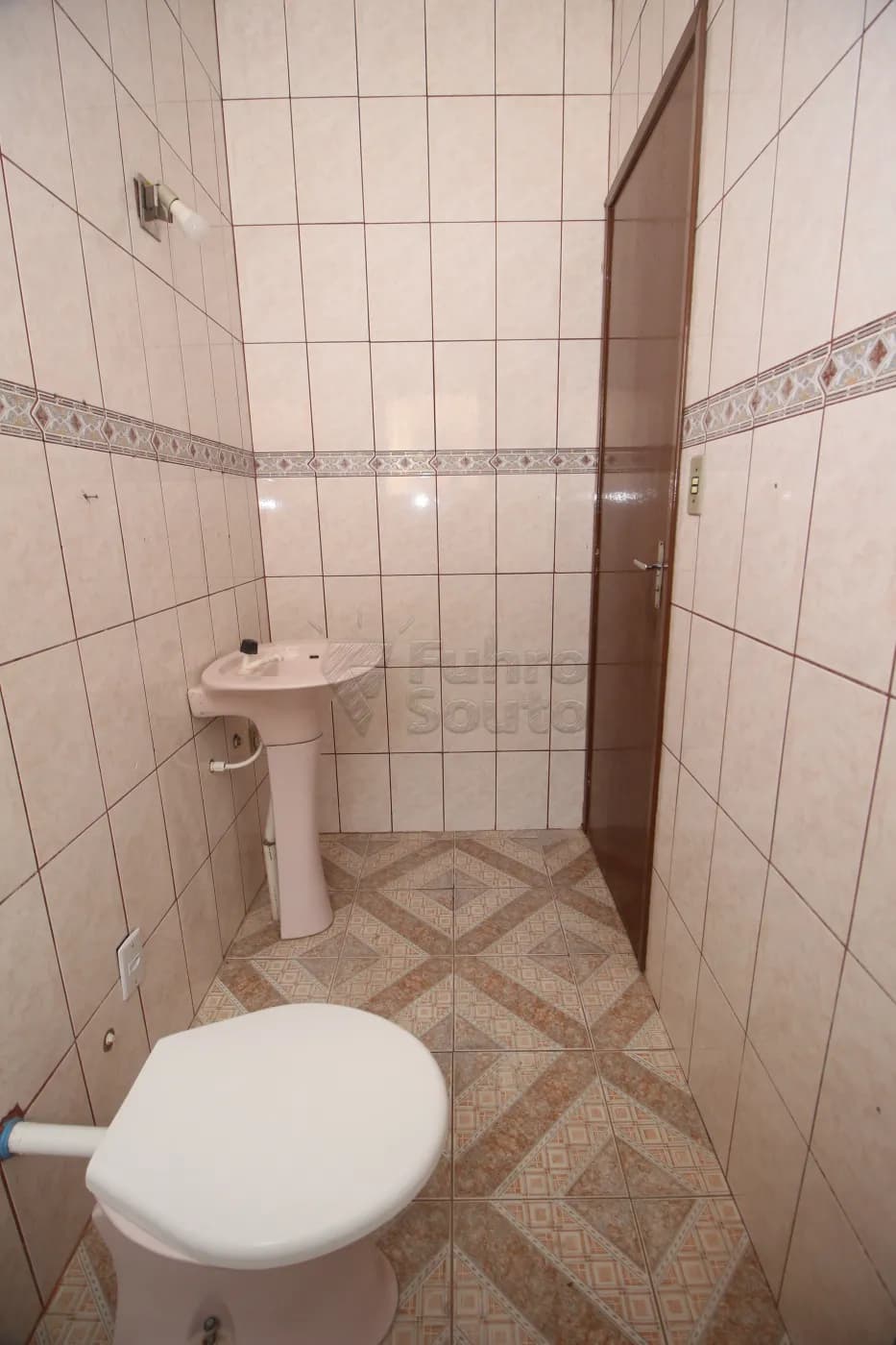 tbajbu-pelotas-casa-padrao-areal-12-01-2025_03-48-08-29.webp