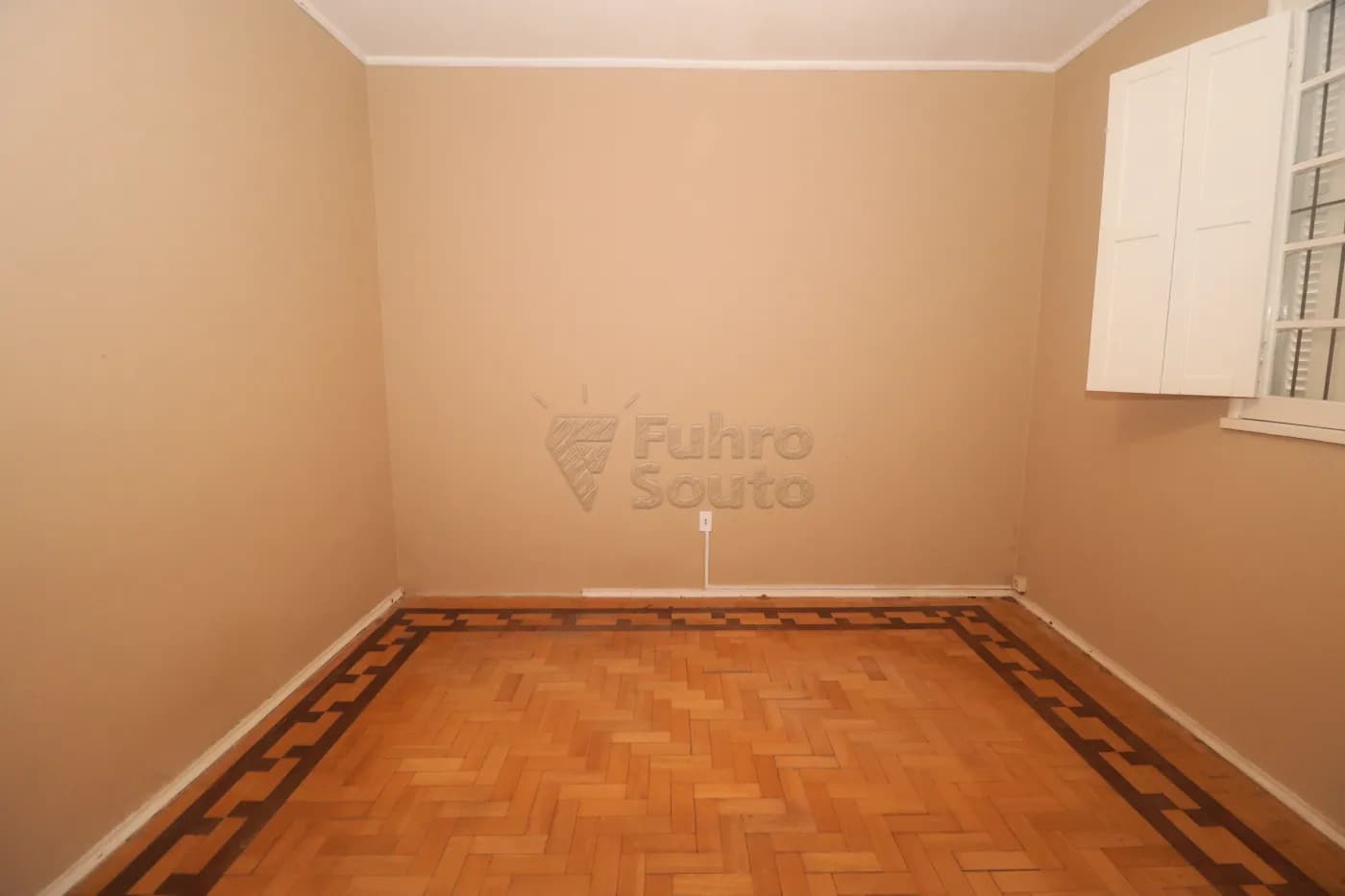 tcj8xe-pelotas-comercial-casa-centro-24-04-2026_23-28-10-69ec26ba9b969.webp