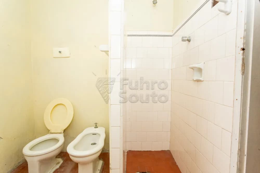 te1ii6h-pelotas-casa-padrao-centro-13-03-2023_09-33-54-36.webp