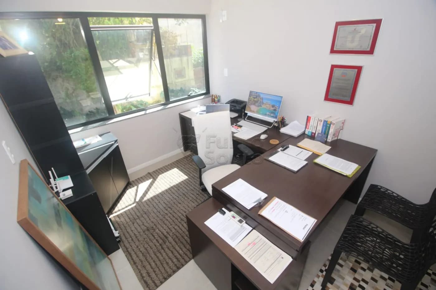 tf2pd-pelotas-comercial-sala-em-condominio-centro-04-11-2025_10-59-55-9.webp
