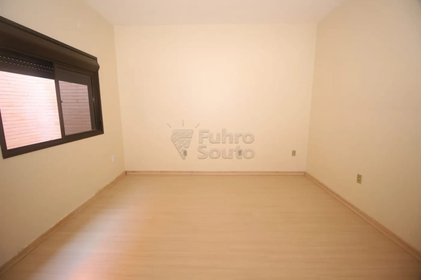 tftwqc-pelotas-comercial-predio-areal-26-08-2025_16-38-19-51.webp