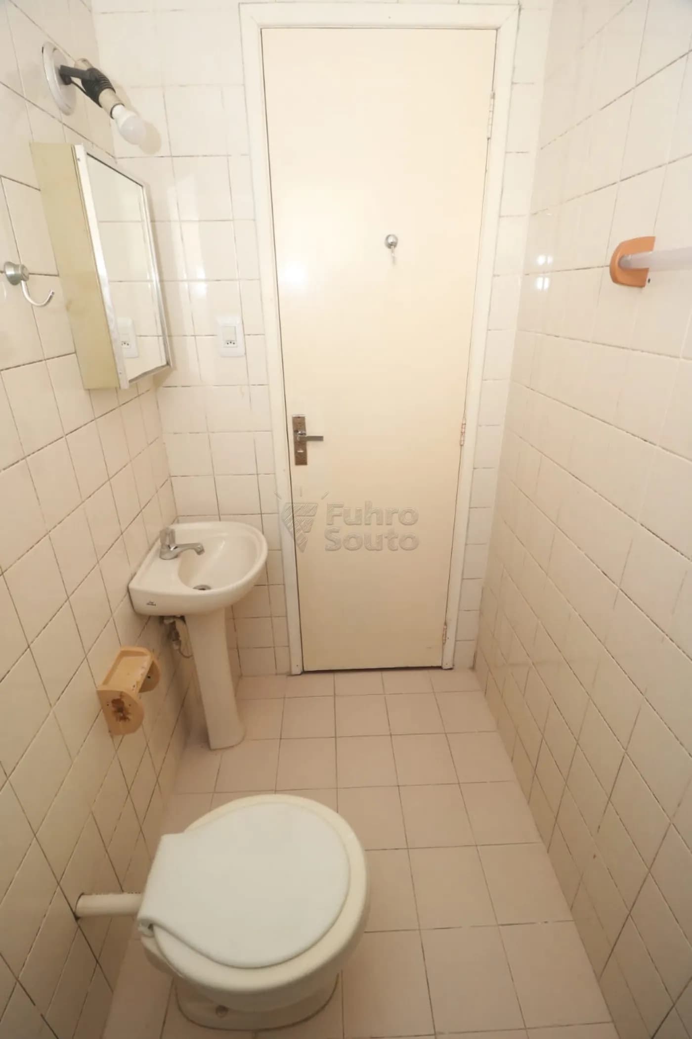 tie4ic-pelotas-apartamento-padrao-centro-19-12-2025_11-36-09-694562d988a9c.webp