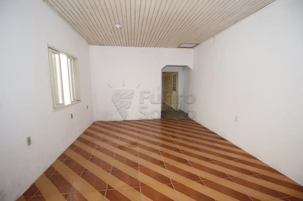 tpw8ir-pelotas-casa-padrao-centro-18-08-2023_16-17-41-10.webp