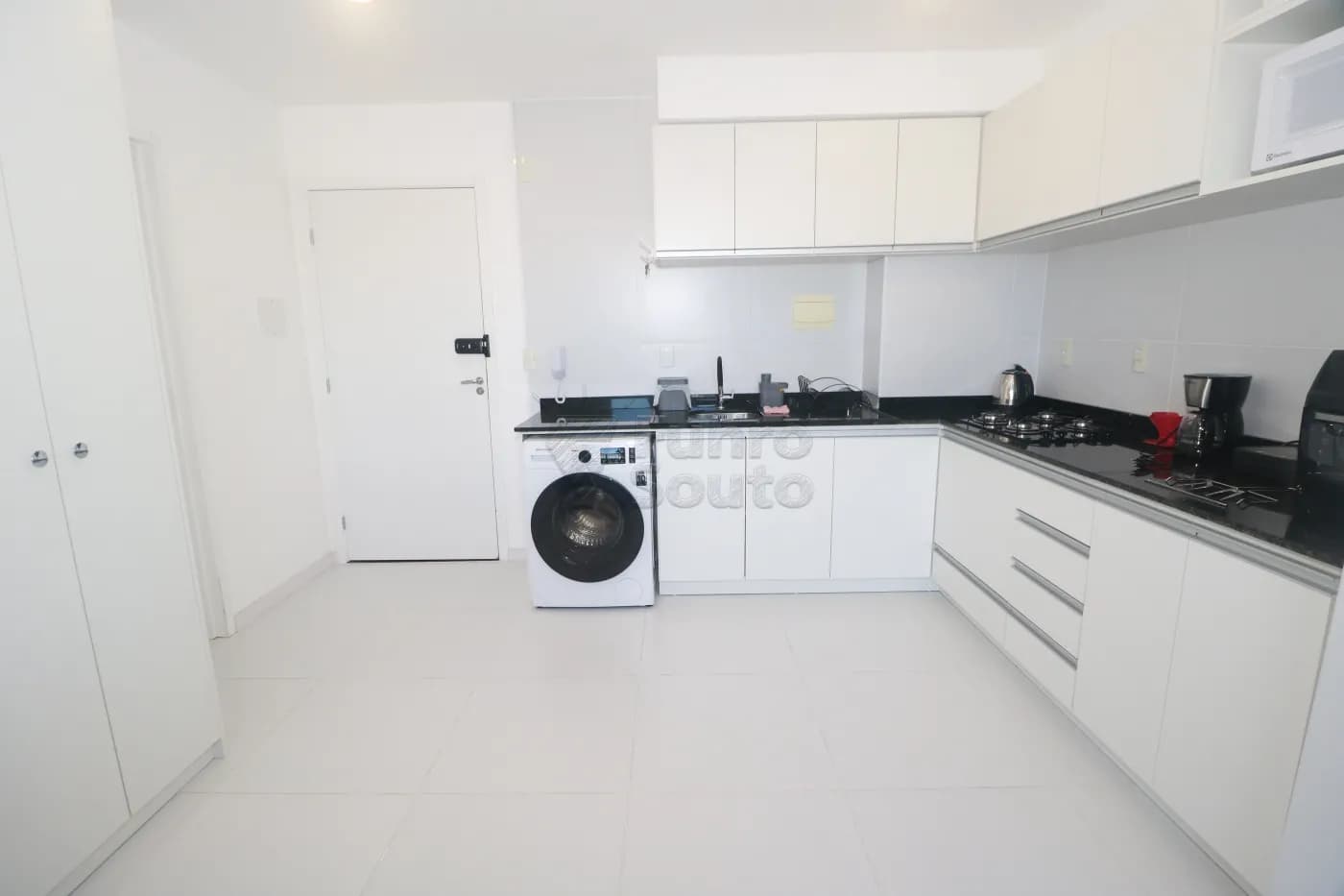 txkqd-pelotas-apartamento-loft--studio-fragata-12-05-2026_00-33-48-6a029f9c80602.webp