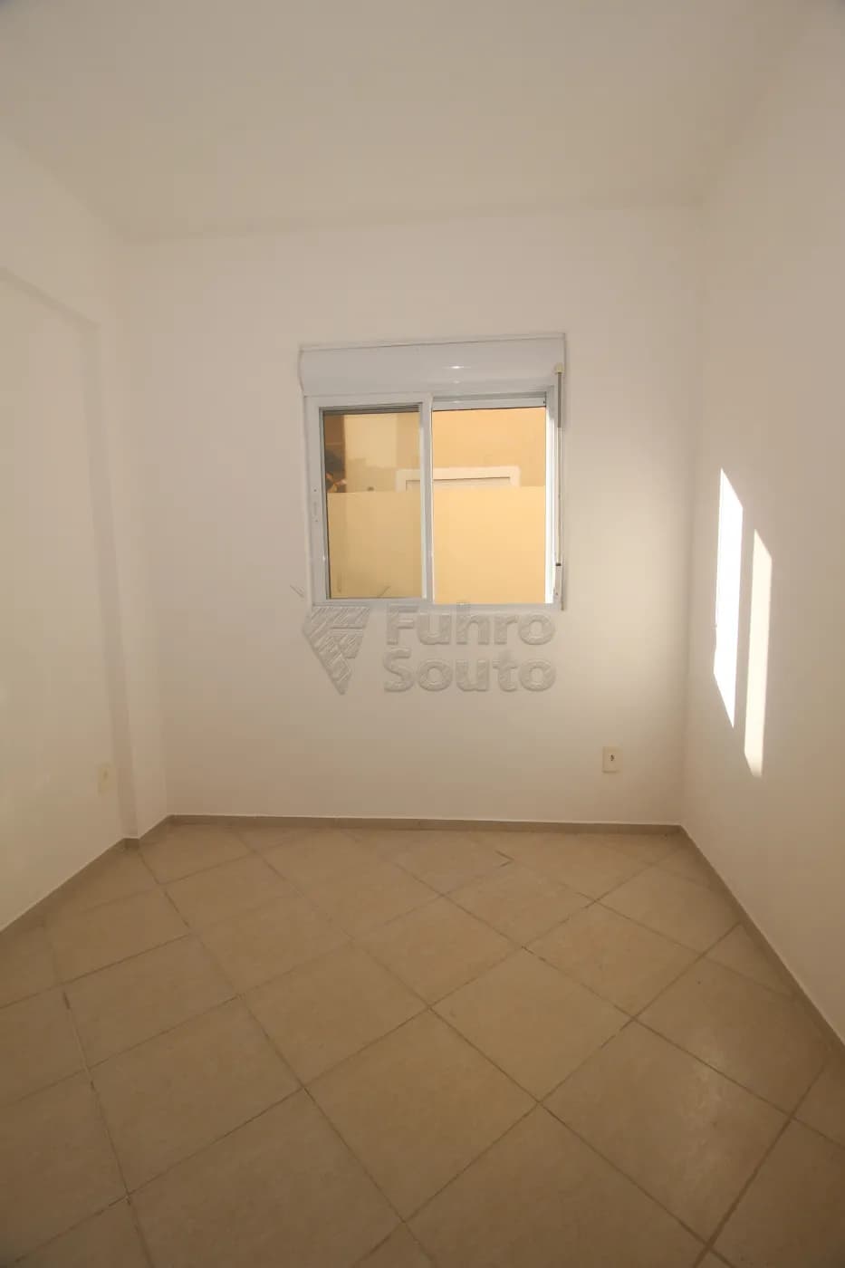 u112x-pelotas-apartamento-padrao-centro-10-06-2025_23-28-04-8.webp