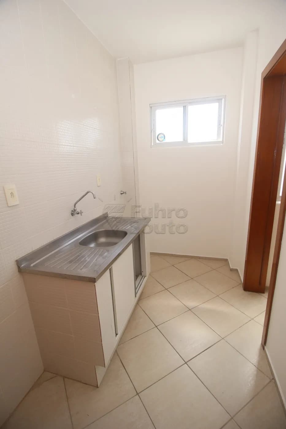 u1gjc-pelotas-apartamento-padrao-centro-27-10-2025_22-36-22-16.webp