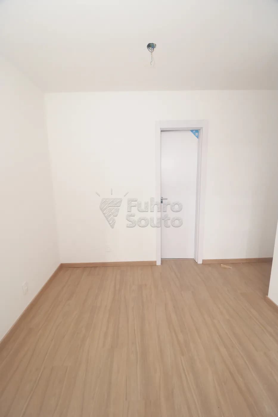 u2jp8m-pelotas-apartamento-padrao-areal-14-03-2026_21-33-34-69b5fe5eafb18.webp