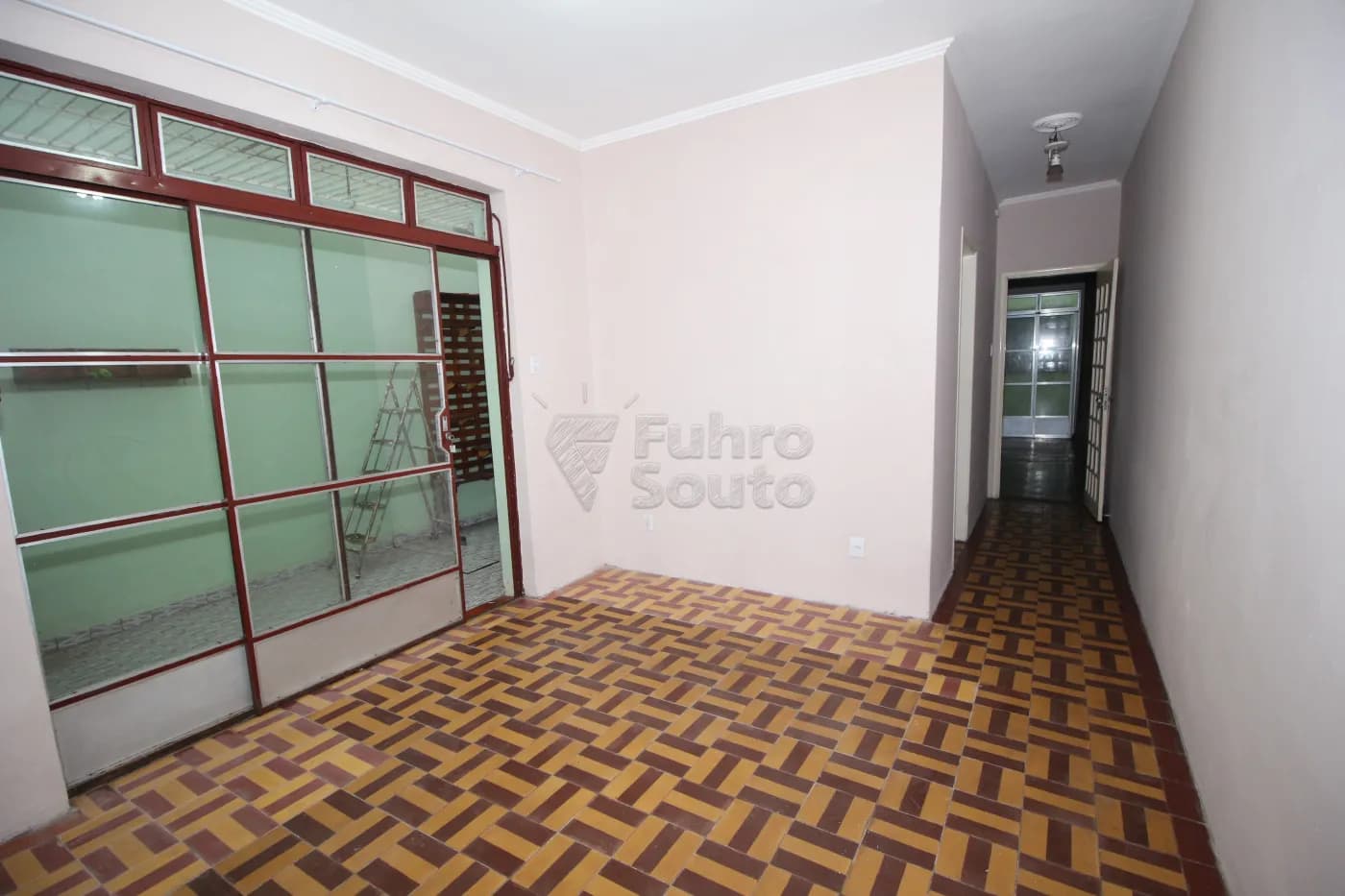 u4jetc-pelotas-casa-padrao-centro-04-05-2024_23-00-01-9.webp