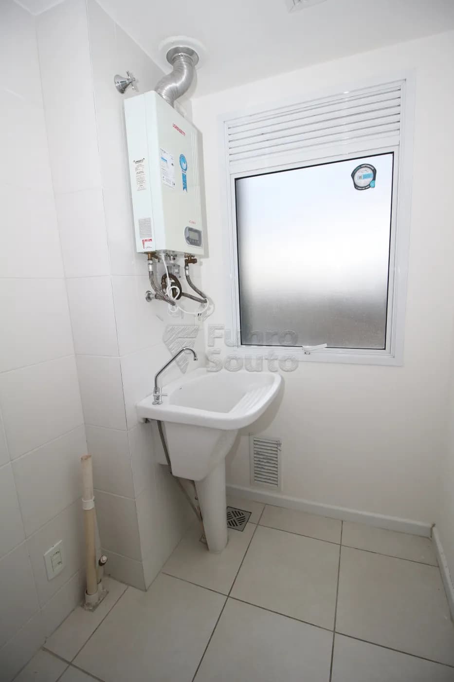 u8bw4-pelotas-apartamento-padrao-areal-21-05-2024_23-46-13-8.webp