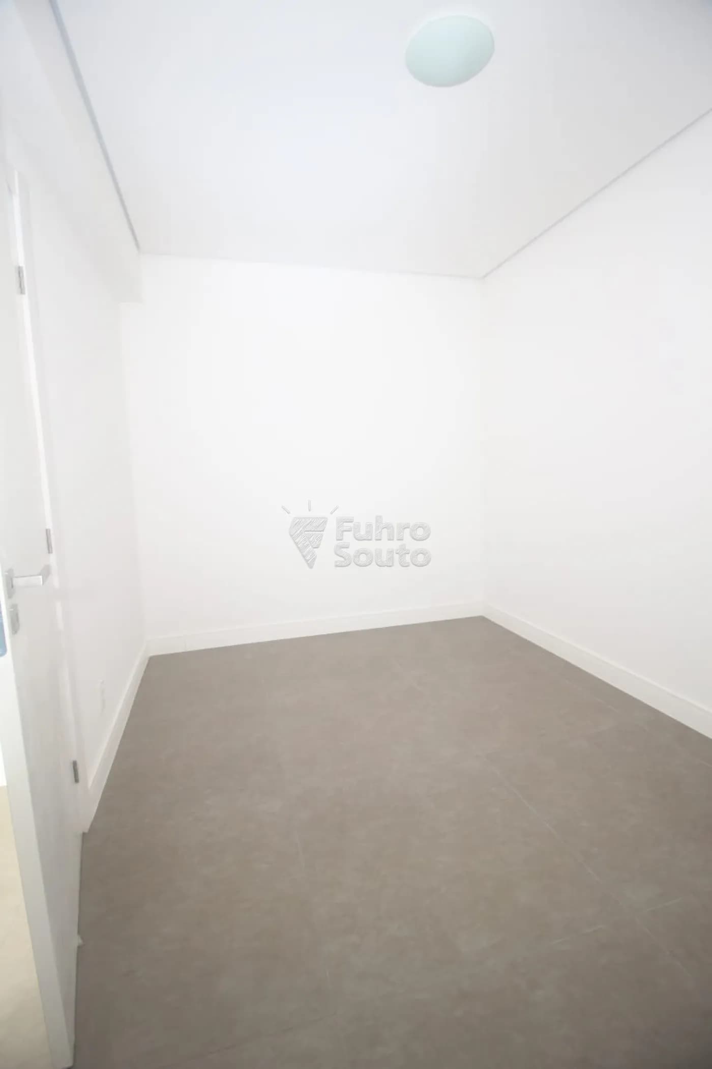 u9g43r-pelotas-apartamento-padrao-centro-15-07-2025_17-25-49-15.webp
