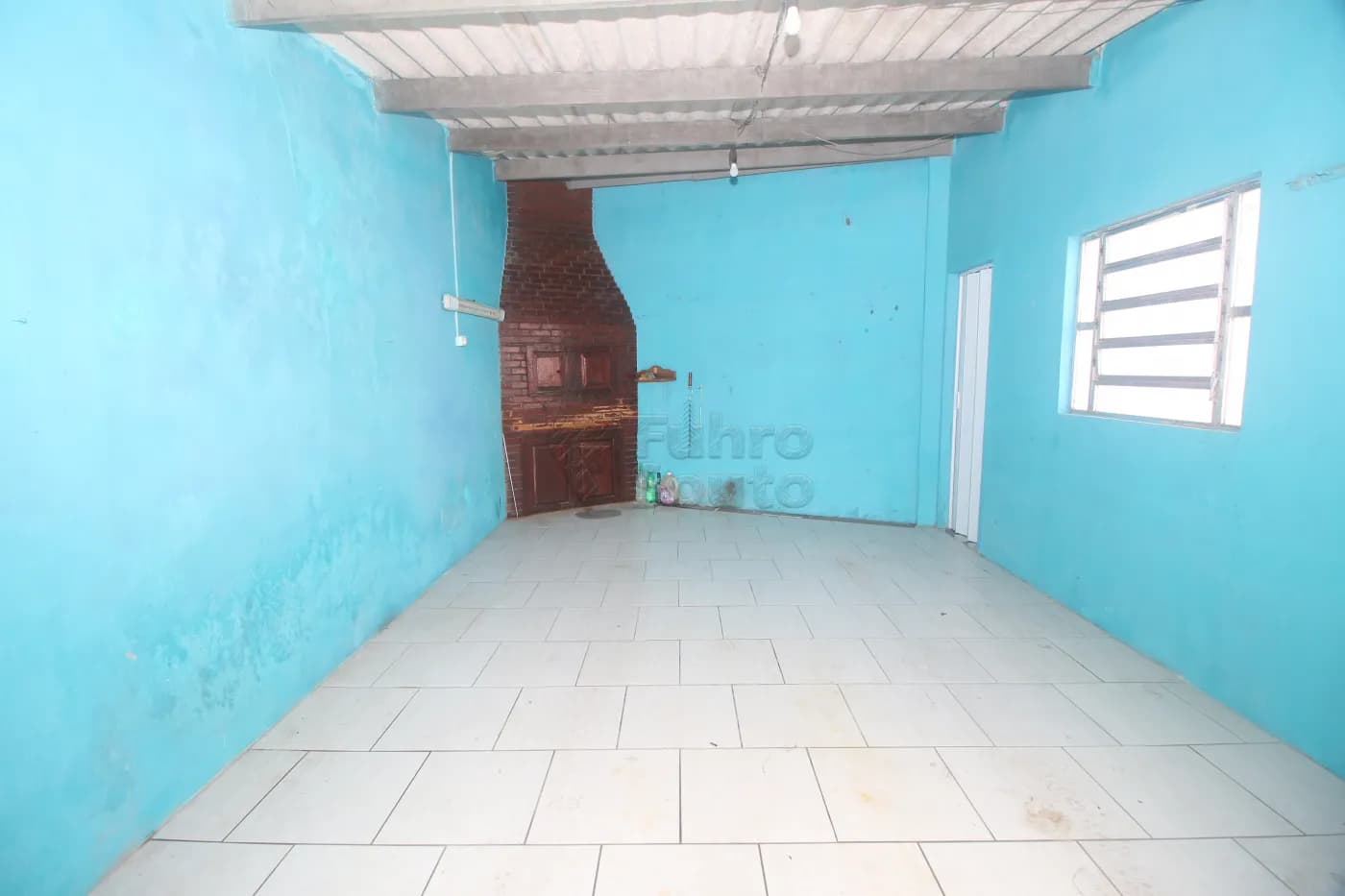 uc93j-pelotas-casa-padrao-sao-goncalo-15-10-2025_00-44-56-17.webp