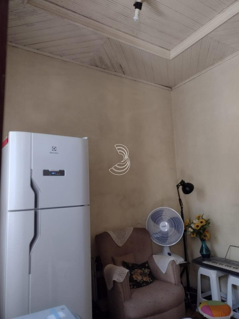 uhyjf-i403805_119976517718811d23_zdhMjJiNDE2YWQy_o_wm.jpg