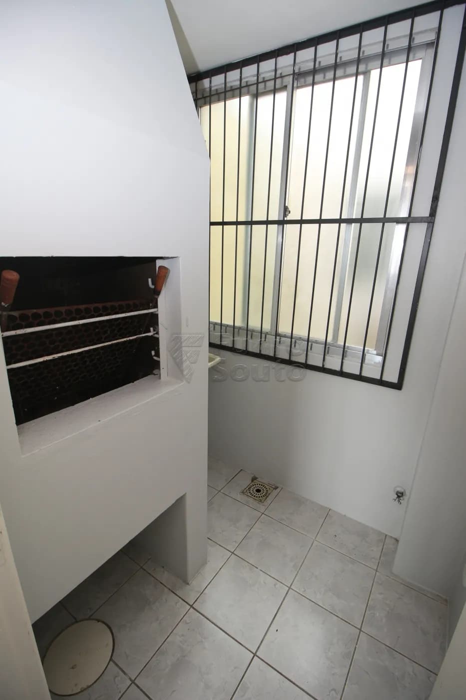 uipqh-pelotas-apartamento-padrao-centro-21-05-2024_23-13-15-17.webp
