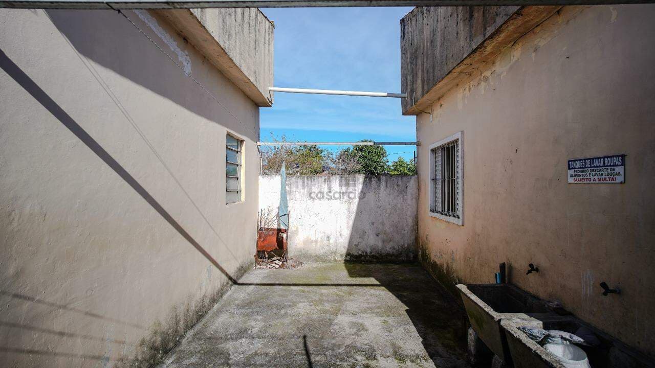 ujmk2i-casa-1-quarto-no-pelotas-area-de-servico.jpg