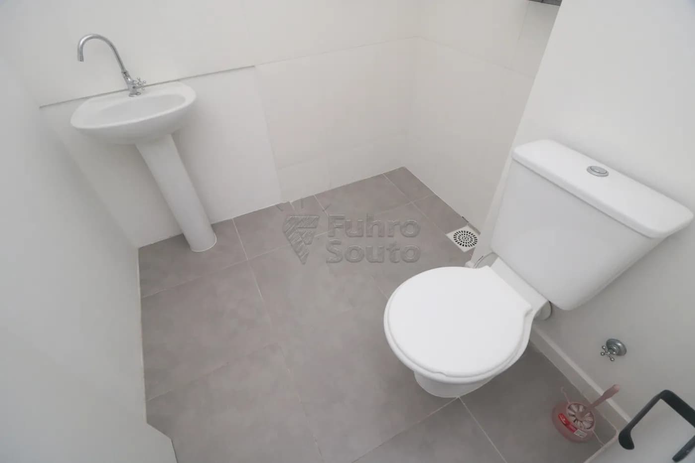 ukwygl-pelotas-apartamento-padrao-fragata-04-12-2025_00-07-16-25.webp