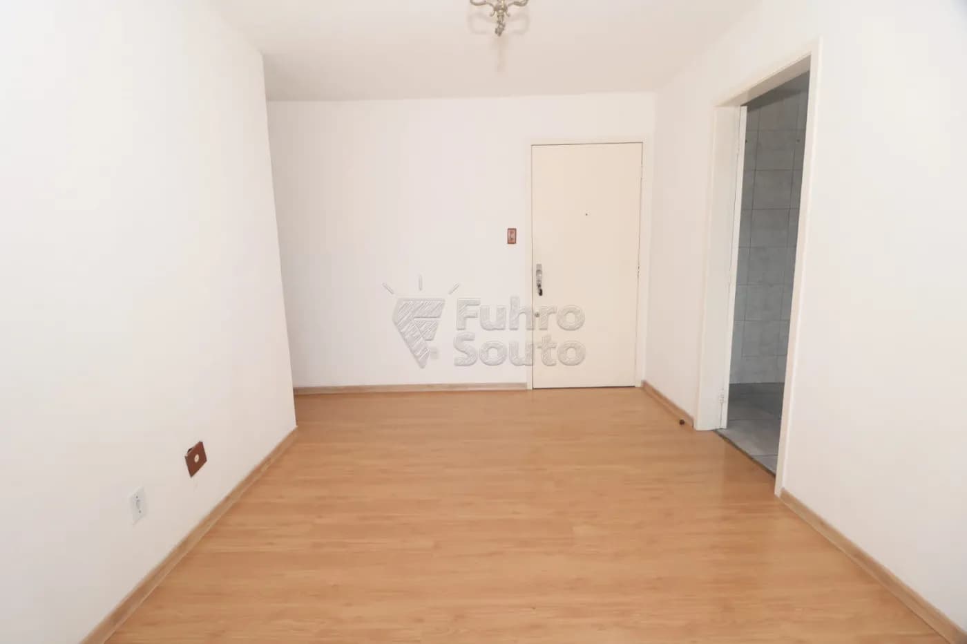 ulovvm-pelotas-apartamento-padrao-centro-27-01-2026_13-48-53-6978ec75995ed.webp