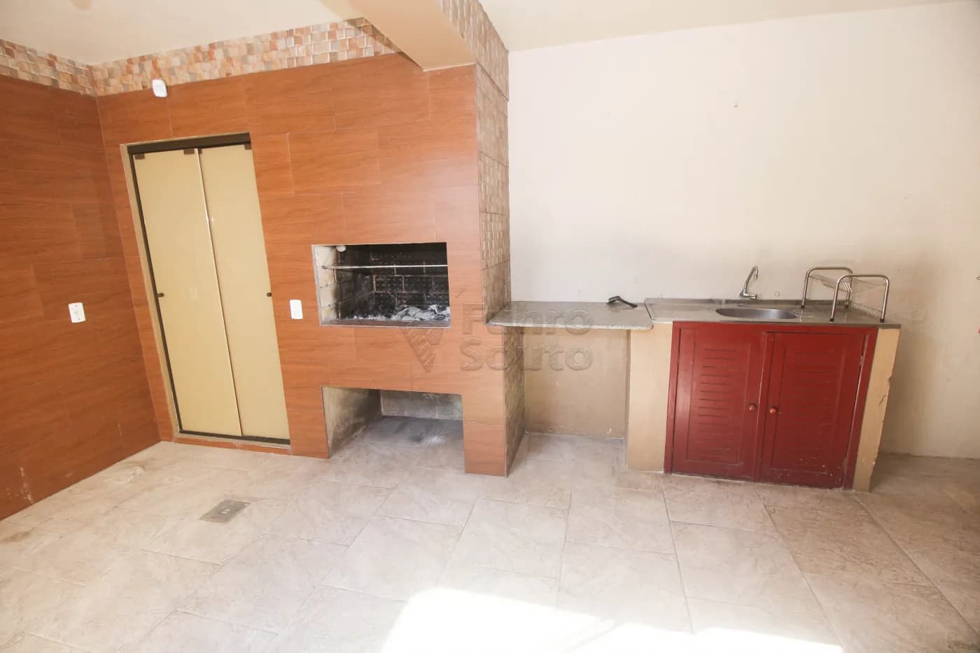 um71yk-pelotas-casa-padrao-areal-15-11-2024_15-17-55-43.webp