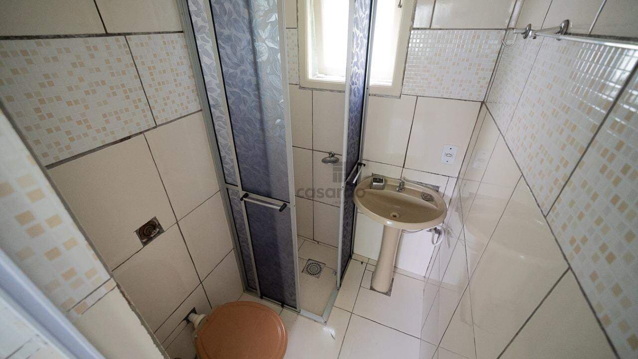 umy1yn-kitnet-1-quarto-no-pelotas-banheiro-social.jpg